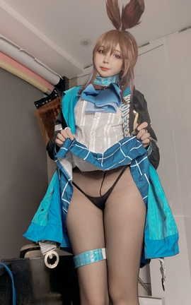 Umeko J 阿米娅 Arknights Umeko J 阿米娅 Arknights