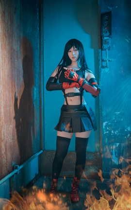 Bambi DJAWA Tifa Lockhart Final Fantasy