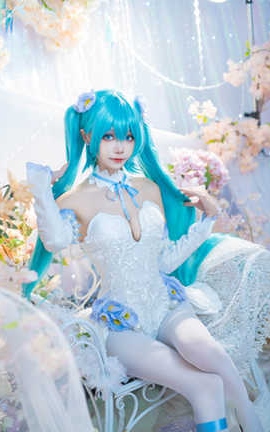 艾西aiwest 初音 粉蝶花