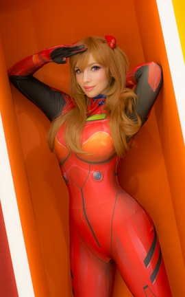 Katyuska Moonfox-Asuka Langley Soryu (Evangelion)